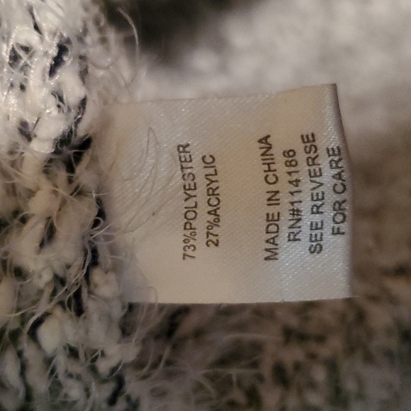 Peyton Primrose Fuzzy Cardigan - Picture 5 of 5